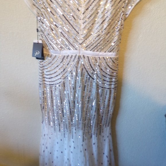 Adrianna Papell Cap-Sleeve Beaded Sequin Gown - Picture 6 of 6